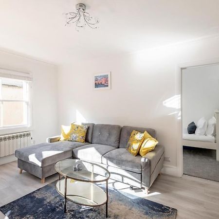 Flat In Bath City Centre Esterno foto
